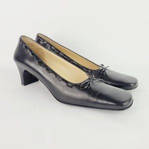 Salvatore Ferragamo Boutique Size 9.5 3A Pumps Black Leather Bow Shoes